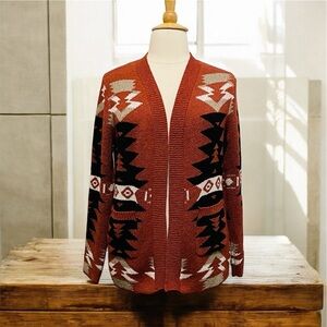 Aztec Pattern Cardigan sz M NWOT